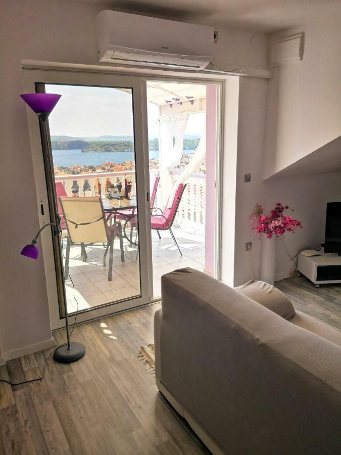 Apartment Lorena Šibenik Exterior foto