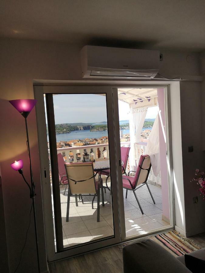 Apartment Lorena Šibenik Exterior foto