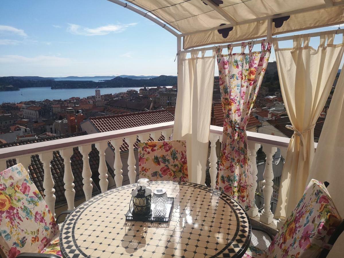 Apartment Lorena Šibenik Exterior foto